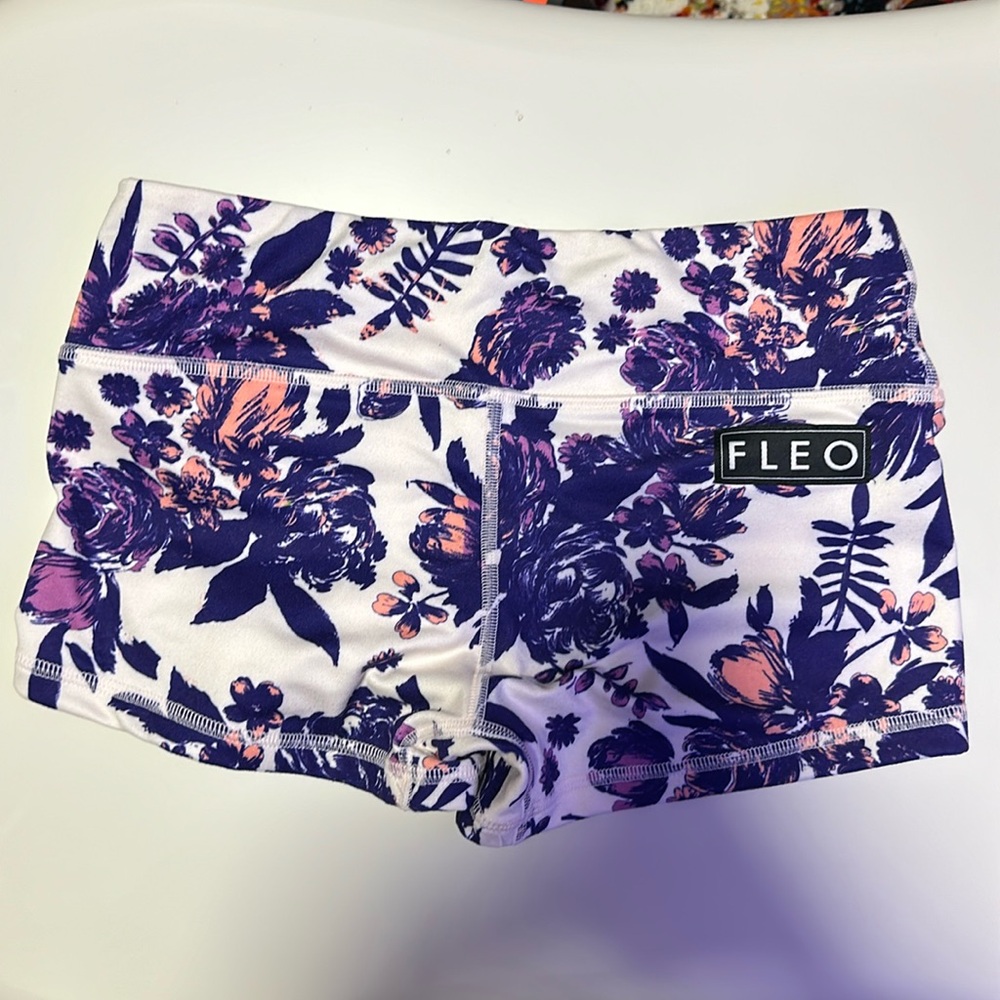 FLEO wild flower shorts - Small